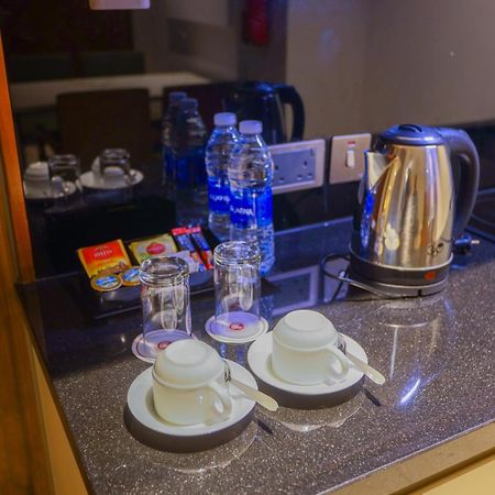 Ramee Palace Hotel Manama Ngoại thất bức ảnh