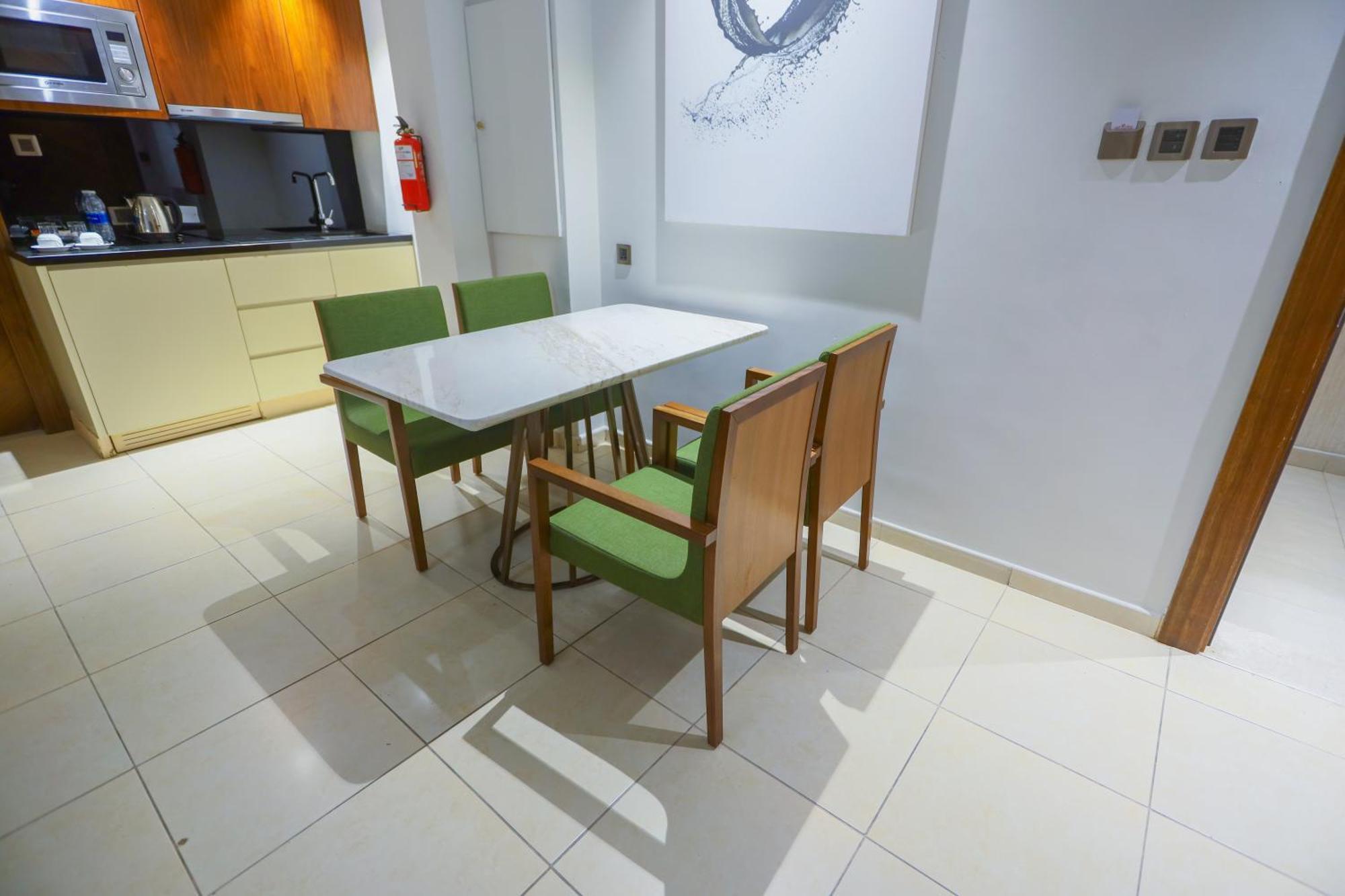 Ramee Palace Hotel Manama Ngoại thất bức ảnh