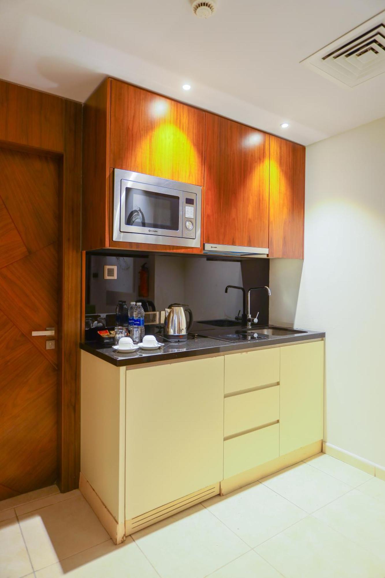 Ramee Palace Hotel Manama Ngoại thất bức ảnh