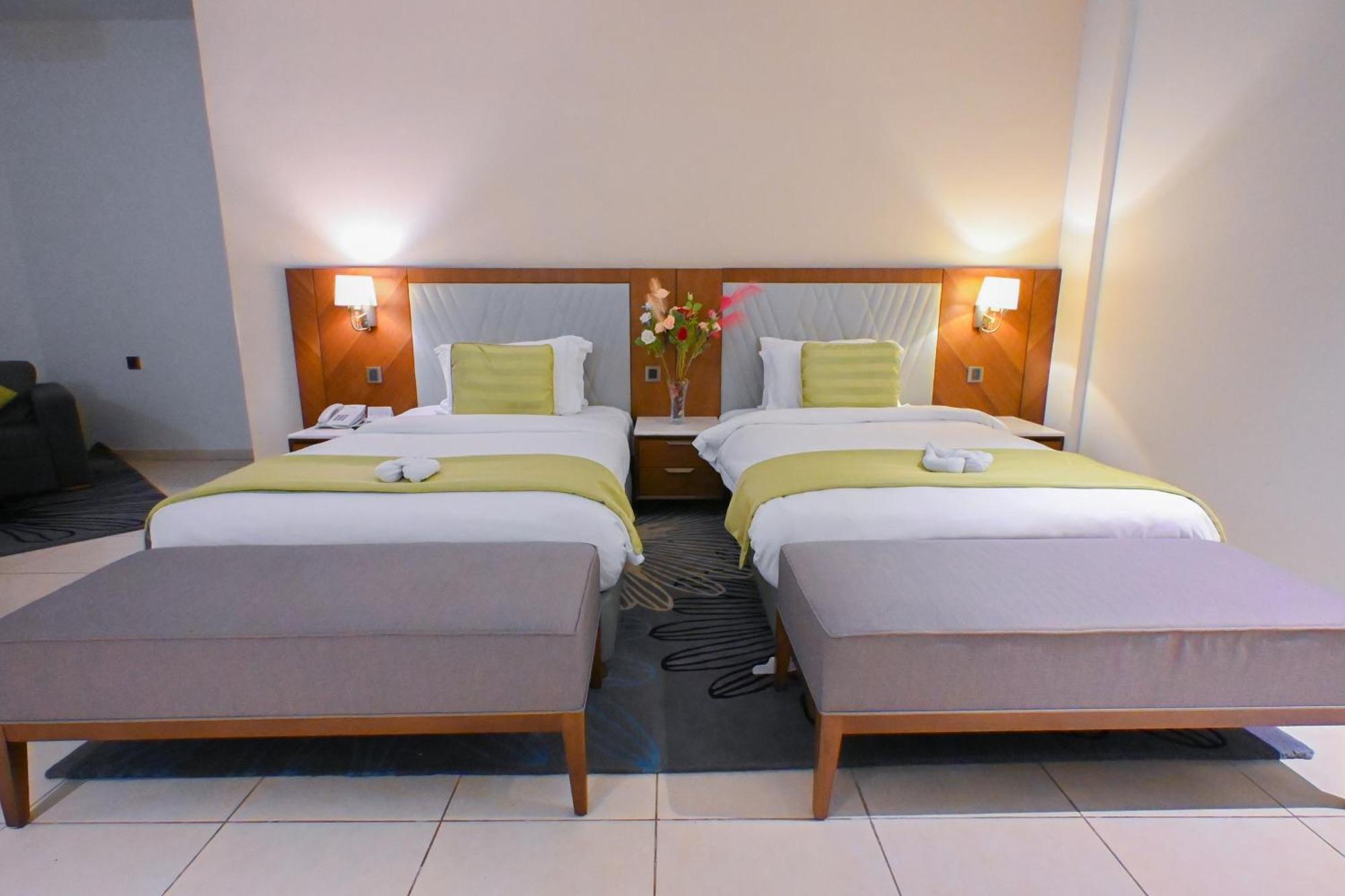 Ramee Palace Hotel Manama Ngoại thất bức ảnh