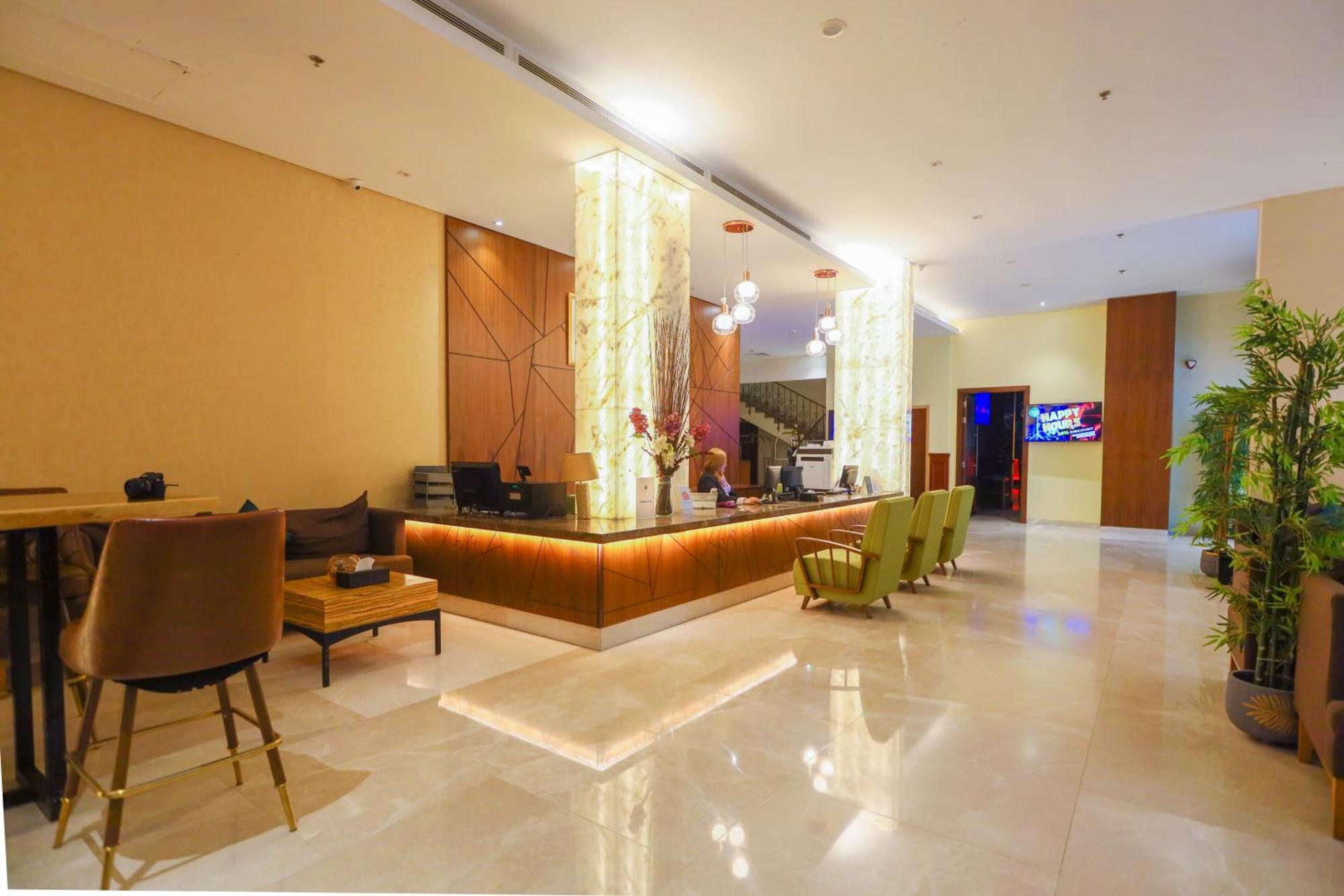 Ramee Palace Hotel Manama Ngoại thất bức ảnh